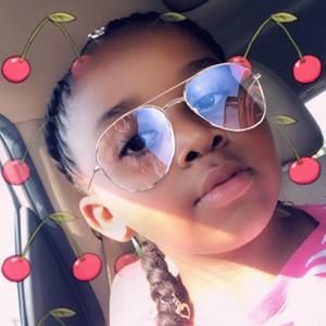 Meet your Posher, Love